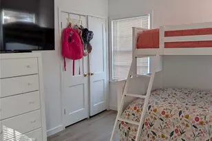 2748 S Llewellyn Ave, Dallas, TX 75224 - Photo 9