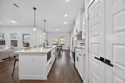 1913 E Myrtle Street, Fort Worth, TX 76104 - Photo 17