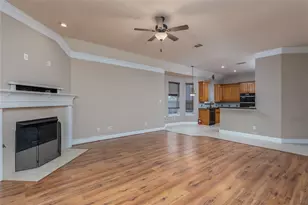 7613 Woodhaven Dr, North Richland Hills, TX 76182 - Photo 13