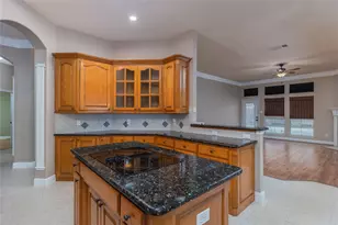 7613 Woodhaven Dr, North Richland Hills, TX 76182 - Photo 11