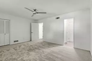 5819 Forest Ln, Dallas, TX 75230 - Photo 17