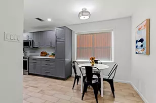 5819 Forest Ln, Dallas, TX 75230 - Photo 11