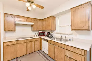 1717 Oak Tree Dr, Denton, TX 76209 - Photo 7