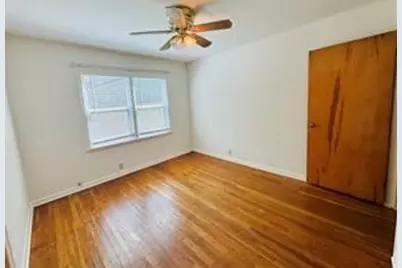 1015 W Sycamore Street, Sherman, TX 75092 - Photo 33