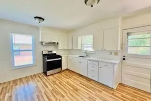 1015 W Sycamore St, Sherman, TX 75092 - Photo 17