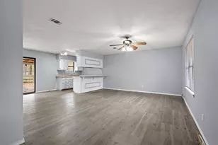 206 County Rd 34980, Powderly, TX 75473 - Photo 3