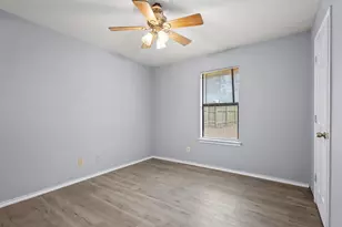 206 County Rd 34980, Powderly, TX 75473 - Photo 15