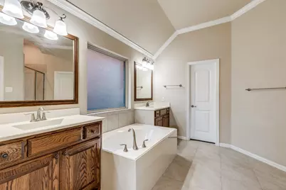 704 Thetford Lane, Plano, TX 75074 - Photo 15