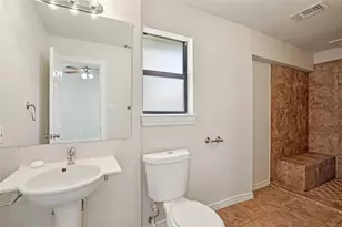 7712 Miracle Ln, North Richland Hills, TX 76182 - Photo 15