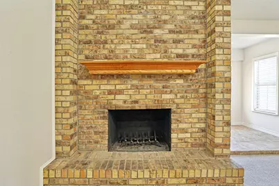 7712 Miracle Lane, North Richland Hills, TX 76182 - Photo 9