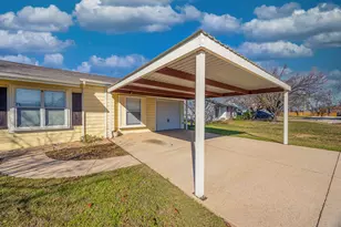 110 S 5th St, Alvarado, TX 76009 - Photo 25