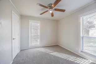 110 S 5th St, Alvarado, TX 76009 - Photo 19