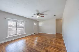 110 S 5th St, Alvarado, TX 76009 - Photo 5