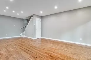 9808 Crest Meadow Dr, Dallas, TX 75230 - Photo 3