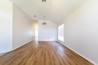 959 Heather Street, Burleson, TX 76028 - Photo 13