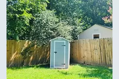 1015 W Sycamore Street, Sherman, TX 75092 - Photo 9