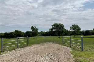 1149 Cr 4642, Trenton, TX 75490 - Photo 1