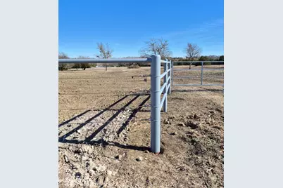 1149 Cr 4642, Trenton, TX 75490 - Photo 15