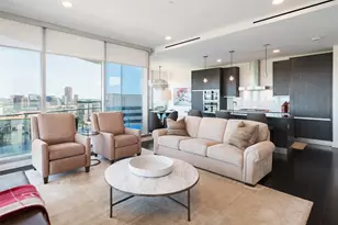 3130 N Harwood St, Dallas, TX 75201 - Photo 11