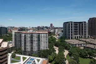 3130 N Harwood St, Dallas, TX 75201 - Photo 33