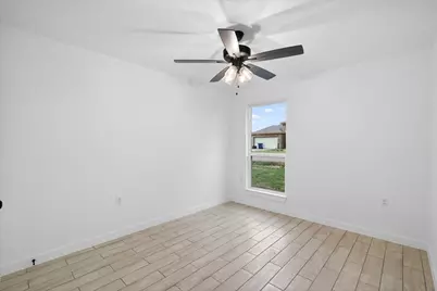 335 Flying Bridge, Gun Barrel City, TX 75156 - Photo 13