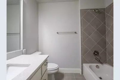 217 Warwick Boulevard, Lewisville, TX 75056 - Photo 35
