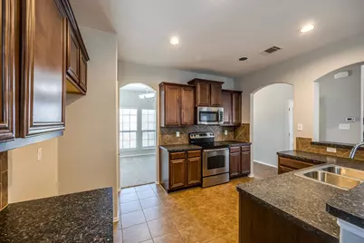 2228 Canyon Point, McKinney, TX 75071 - Photo 11
