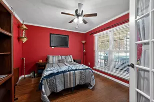 212 Edgewood Dr, Highland Village, TX 75077 - Photo 5