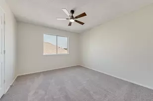 5702 Streamside Dr, Arlington, TX 76018 - Photo 27