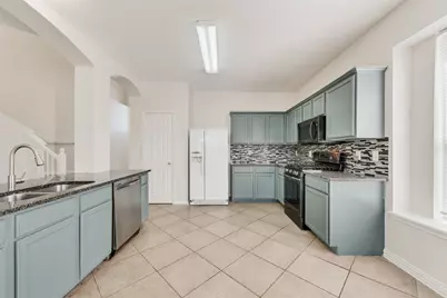 5702 Streamside Drive, Arlington, TX 76018 - Photo 17