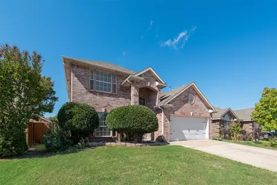 5702 Streamside Drive, Arlington, TX 76018 - Photo 1