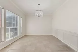 5702 Streamside Dr, Arlington, TX 76018 - Photo 7