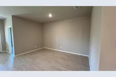 8409 Hollymead Lane, Fort Worth, TX 76131 - Photo 5