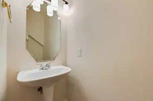 5525 Buckskin Dr, The Colony, TX 75056 - Photo 37