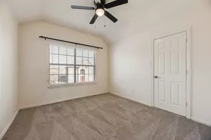 5525 Buckskin Dr, The Colony, TX 75056 - Photo 25