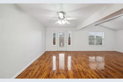 930 Shady Creek Lane, Bedford, TX 76021 - Photo 11