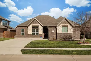 608 Ranchwood Dr, Justin, TX 76247 - Photo 1