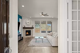 608 Ranchwood Dr, Justin, TX 76247 - Photo 3