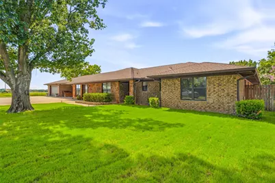 111 Mustang, Graham, TX 76450 - Photo 1
