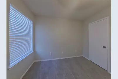 10712 Braemoor Drive, Fort Worth, TX 76052 - Photo 11