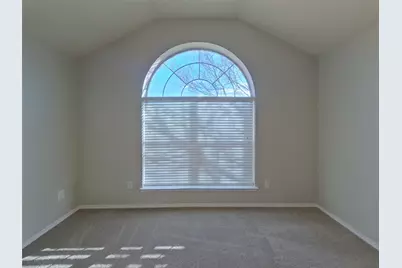 10712 Braemoor Drive, Fort Worth, TX 76052 - Photo 3