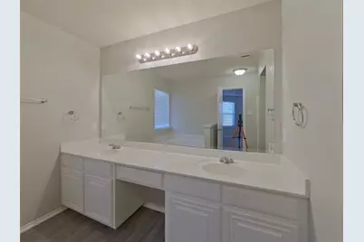 10712 Braemoor Drive, Fort Worth, TX 76052 - Photo 9