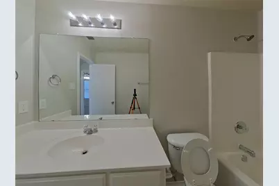 10712 Braemoor Drive, Fort Worth, TX 76052 - Photo 13