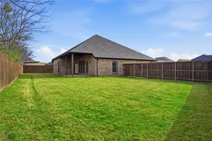 535 Limestone Cir, Mabank, TX 75147 - Photo 5