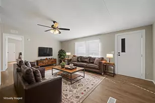 404 Kaci Jo Dr, Mabank, TX 75147 - Photo 3