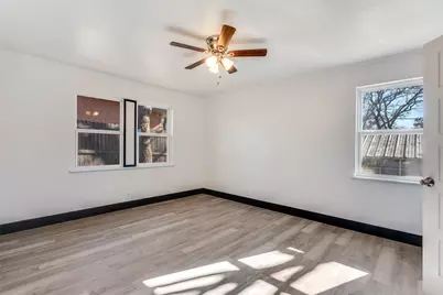 5824 Yolanda Drive, Fort Worth, TX 76112 - Photo 13