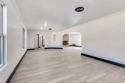 5824 Yolanda Drive, Fort Worth, TX 76112 - Photo 5