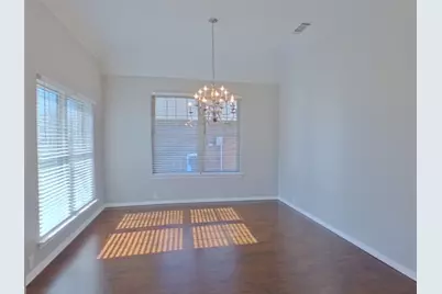 541 Kerry Street, Crowley, TX 76036 - Photo 5