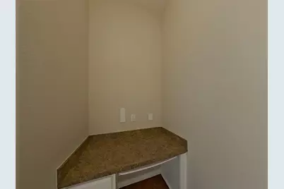 541 Kerry Street, Crowley, TX 76036 - Photo 15