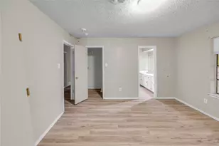 2185 Jana Ln, Burleson, TX 76028 - Photo 37